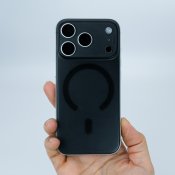 Süti PhoneBack til iPhone 18 Pro - Frostet sort havsalt