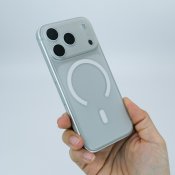Süti PhoneBack för iPhone 18 Pro - Frostat kallskum