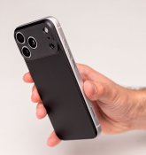 Süti NanoLeather PhoneBack til iPhone 18 Pro Max - Ravnsort