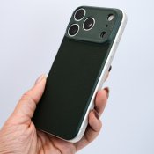 Süti NanoLeather PhoneBack for iPhone 18 Pro Max - Sicilian Olive