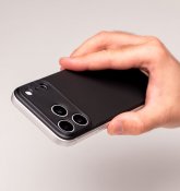 Süti NanoLeather PhoneBack til iPhone 17 Pro - Ravnsvart
