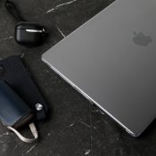 Moshi iGlaze MacBook Pro 16":lle (2021)