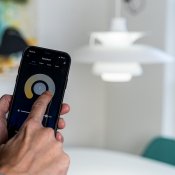 Lite Bulb Moments: Hvid og farvestemning (RGB) E14-pære