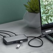 Satechi USB-C Multiport Adapter för Chromebook - HDMI 4K, 96W PD-laddning, 2 USB 3.2-portar, Rymdgrå