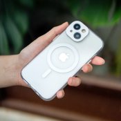 Moshi iGlaze for iPhone 15 - Lunar Silver