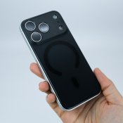 PhoneBack | iPhone 17 Pro | Frostad klar | Svart havssalt - Svart havssalt