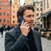 Mujjo Läderfodral för iPhone 16 Pro - Monaco Blå