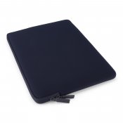 Pipetto Classic Fit-fodral för MacBook Neo - Mörkblå