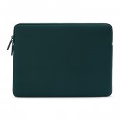 Pipetto Classic Fit-fodral för MacBook Neo - Mörk petrol