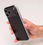 Süti Silicone PhoneBack för iPhone 18 Pro Max - Kolsvart