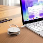 Satechi OntheGo™ 5-i-1-multiportadapter för MacBook Neo - Silver