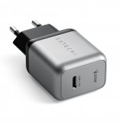 Satechi 20W PD Wall Charger with USB-C outlet