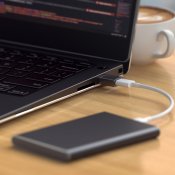 Satechi USB-A till USB-C-adapter X2 - Rymdsvart