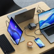 Satechi ChargeView 140W 4-ports USB-C-desktoplader - Stellarsvart