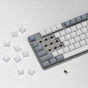 Satechi SM3 Slim mekanisk bagbelyst Bluetooth-tastatur med US-engelsk layout - Lysegrå