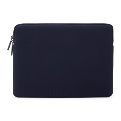 Pipetto Classic Fit-fodral för MacBook Neo - Mörkblå