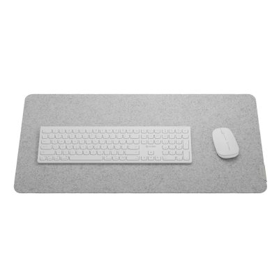 Alogic huopainen pöytäalusta 73 x 37 cm, vaaleanharmaa, harmaalla läpällä - 73 x 37 cm - Vaaleanharmaa
